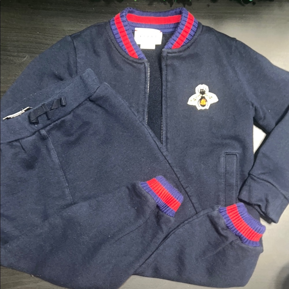Gucci Jogger Set in Navy and Red 24M